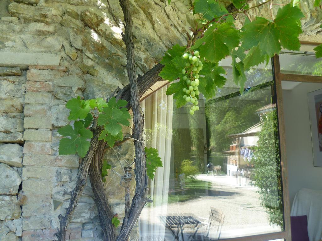 Pont-de-Barret Les Beaux Chenesヴィラ エクステリア 写真